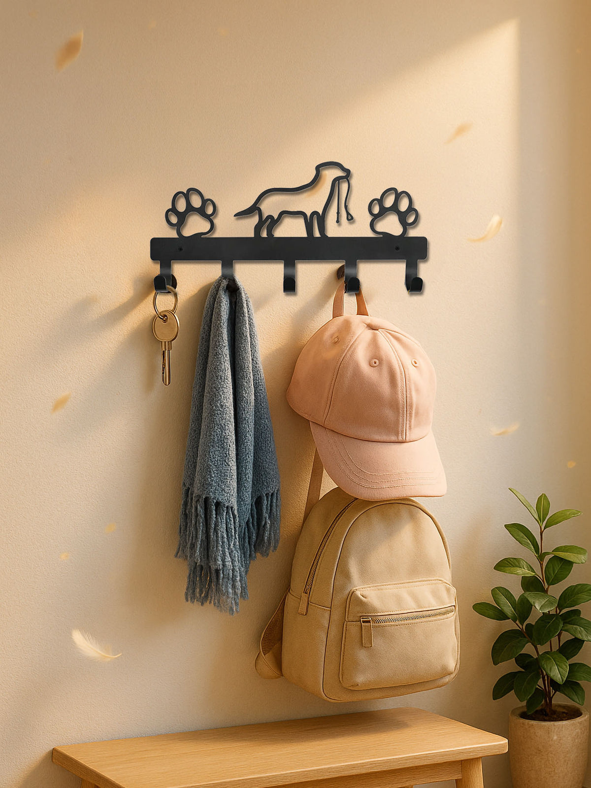 5-hook wall-mounted key holder detail